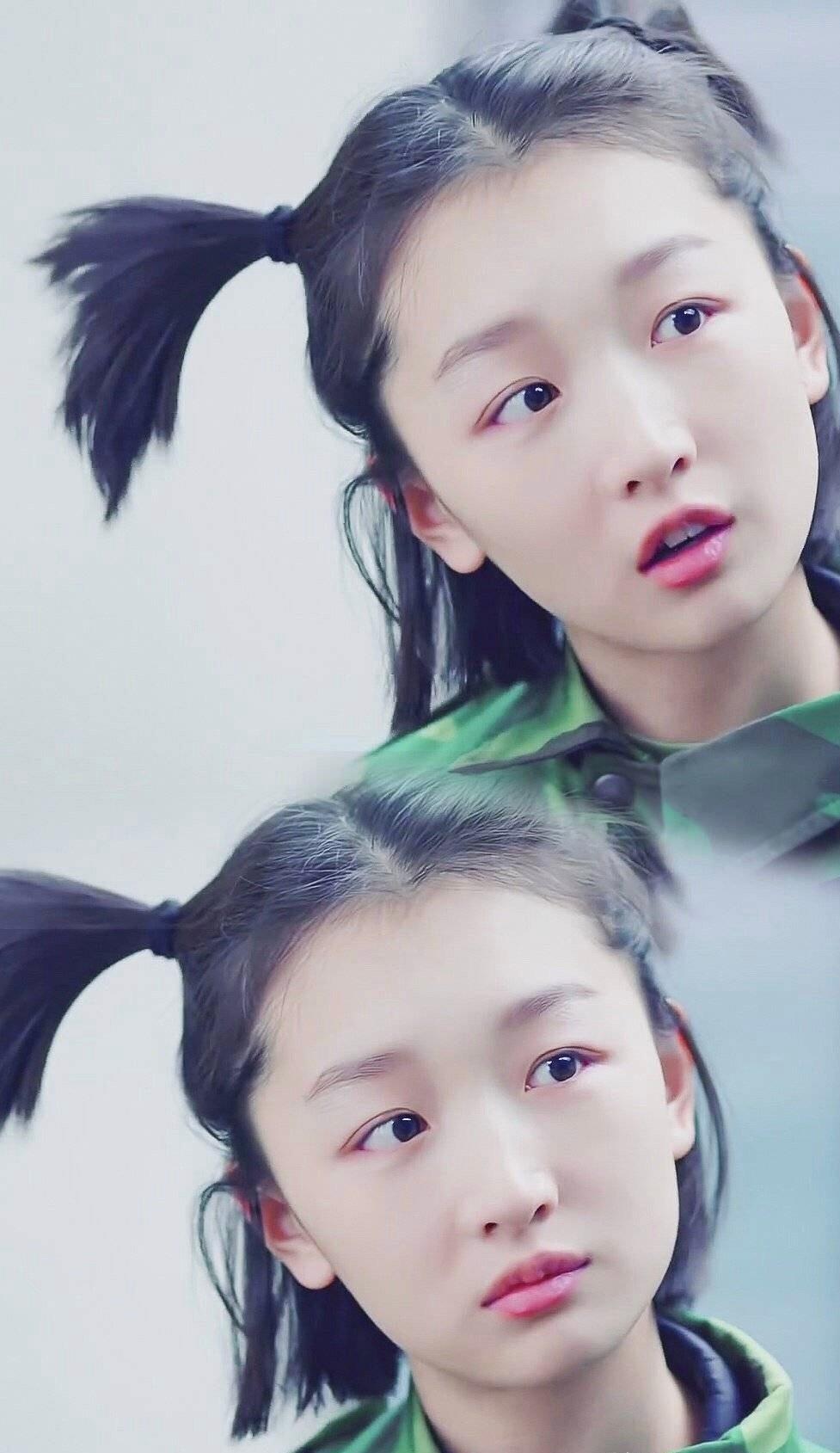 盘点那些年女明星扎过的双马尾,减龄还是装美,周冬雨才最高能_感觉