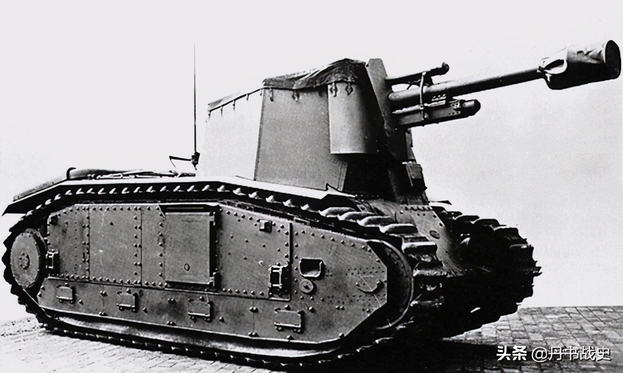 二战105lefh18b2自行火炮,它为什么造型如此独特?