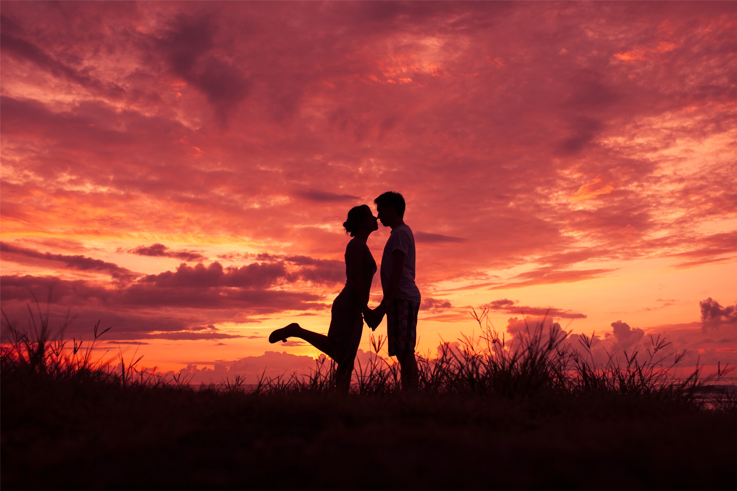 男人心里到底有没有你,这3个细节不会撒谎,很准_爱情_时间_因为