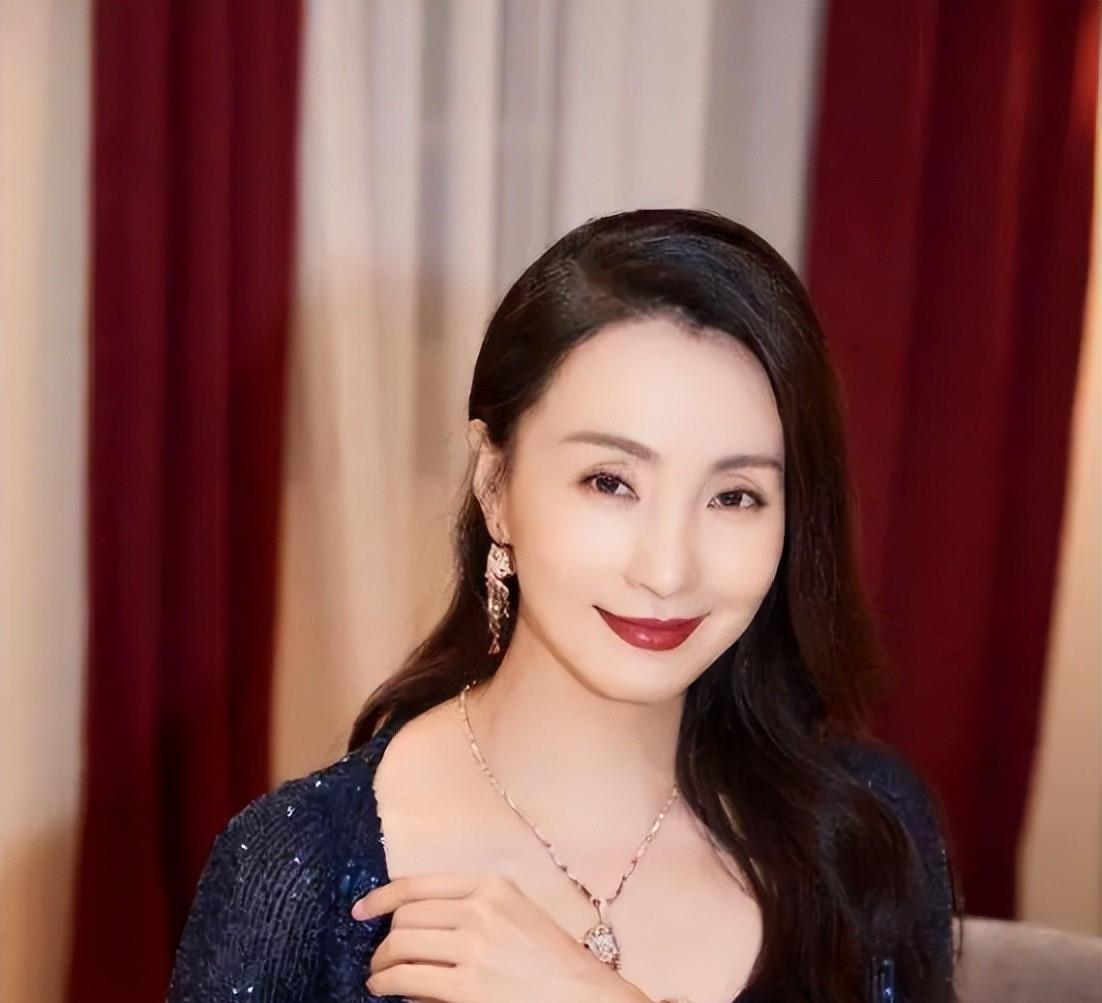 查70后女演员李进不了前五章子怡屈居第二_电影_梅亭_宁静