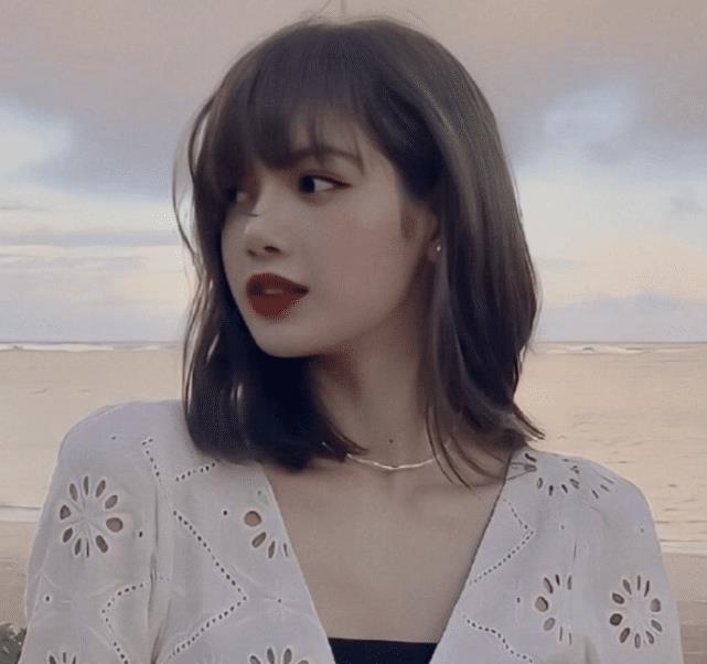 原创难怪lisa总是留刘海当她不小心掀起来时确定不是陈伟霆
