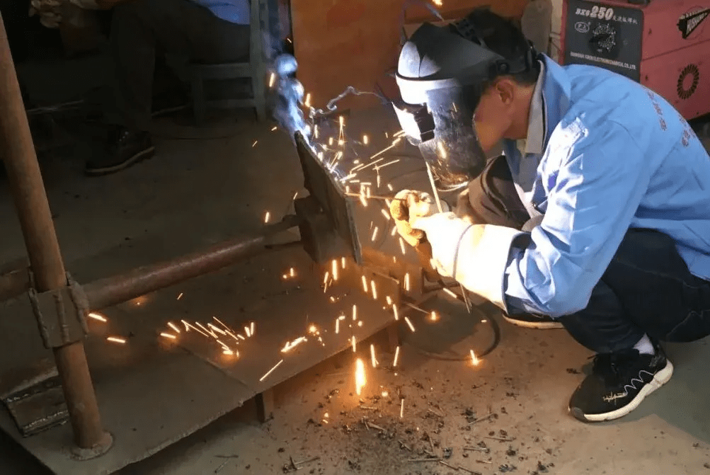 找电焊加工活招聘信息-电焊工氩弧焊工招聘-鱼泡网_招工_岗位_地址