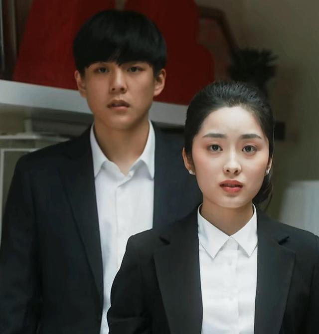 《装台》作品有一个逻辑上的瑕疵_韩梅_孩子_父亲