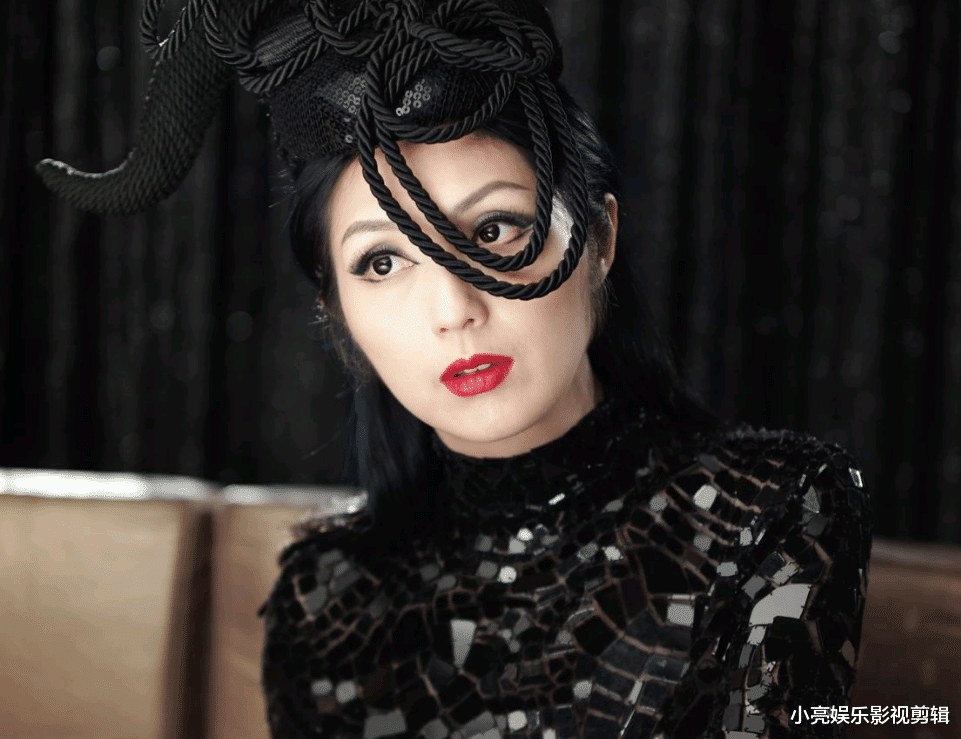 杨千嬅的歌很神奇,似乎只有她唱才好听,听她的歌是