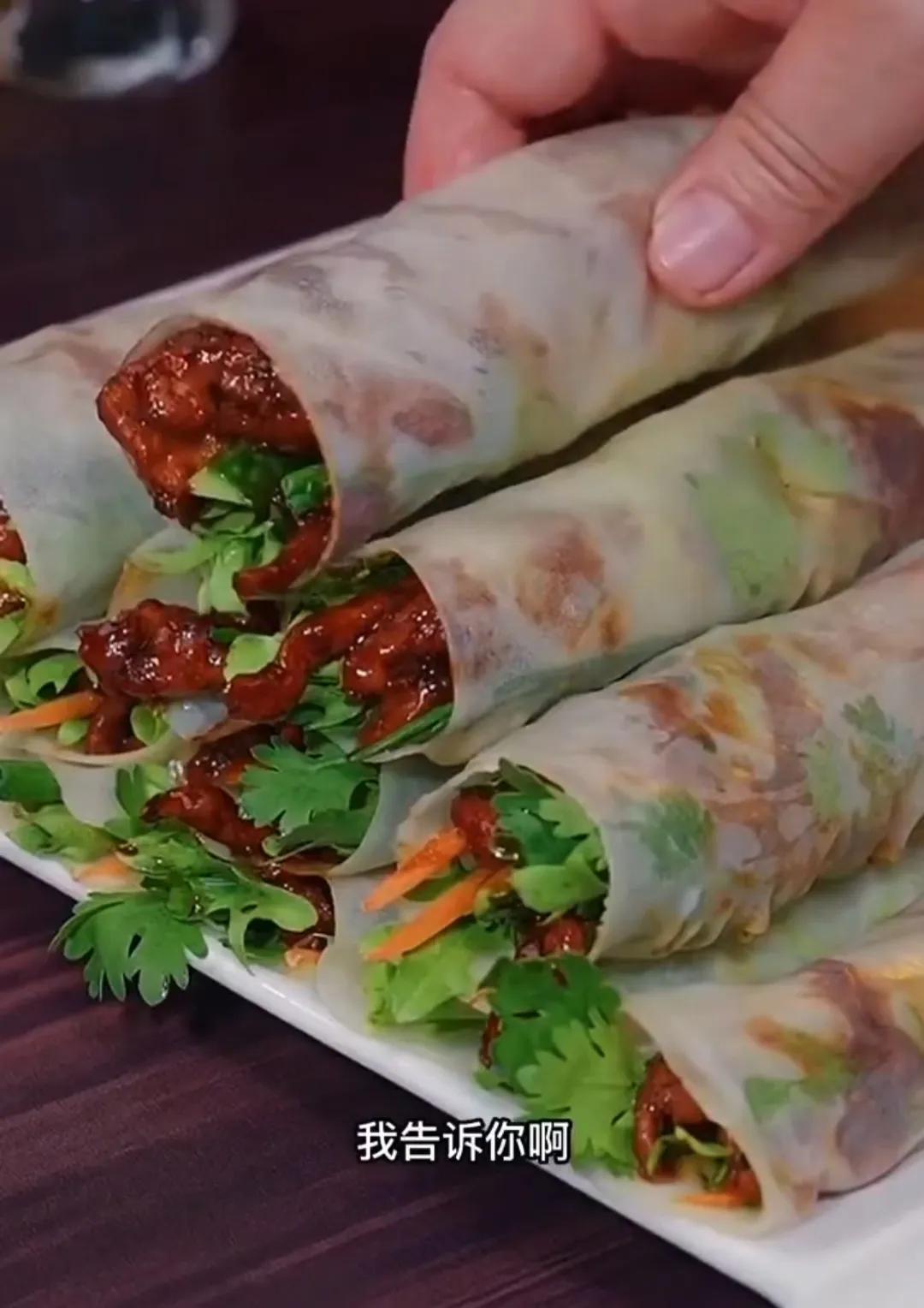 原创好吃的卷饼做法来了不用麻烦的步骤还超级好吃一口干掉8个