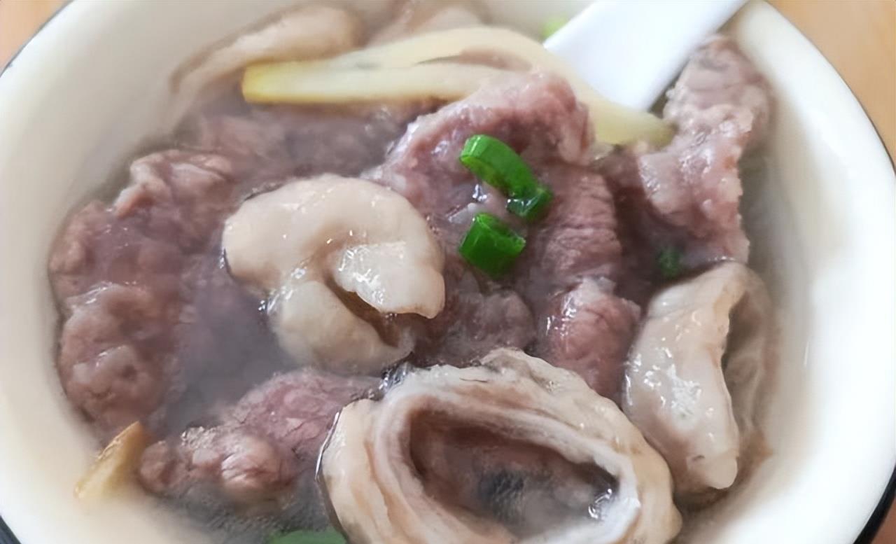 11.江苏:苏州套肠,肠肺汤苏州套肠和莆田套肠并称套肠双杰.