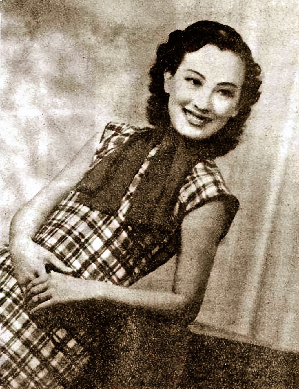 周璇_怀德_香港