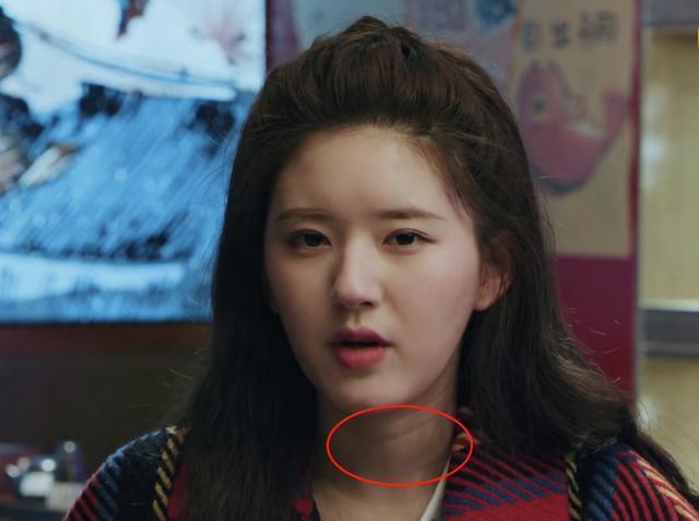 颈纹明显的明星:周冬雨赵露思纹路太深,杨超越鞠婧祎也难逃脱