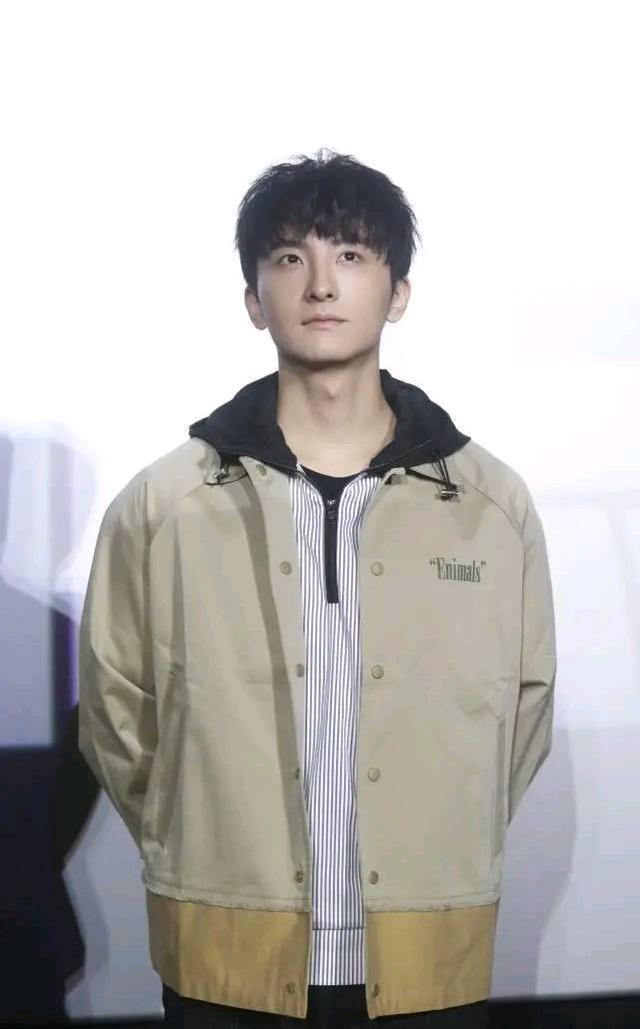 半路出家的艺人牛骏峰,拥有精湛演技,可却始终没当上男主角_戏曲_表演