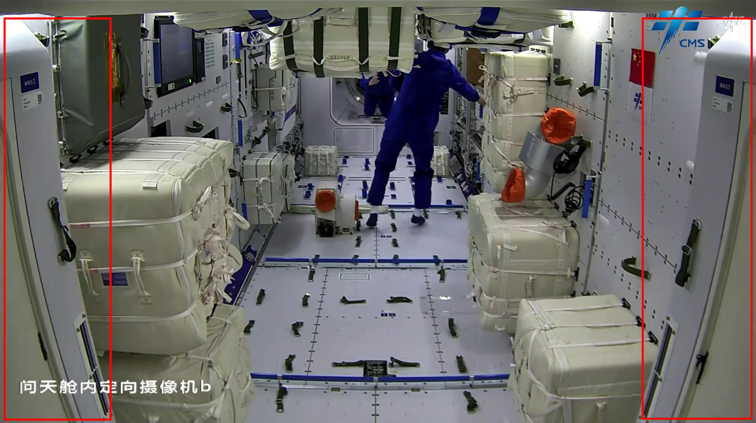 原创问天实验舱睡眠区亮相确实够大每个睡眠区均有观景舷窗