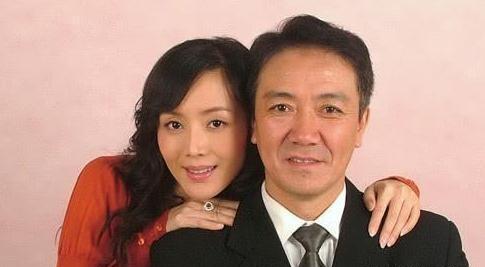 李幼斌第三任妻子图片