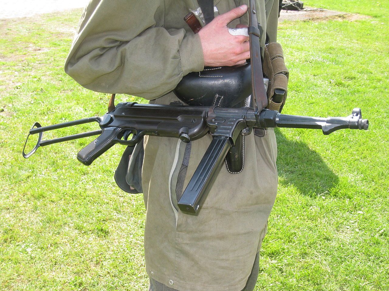 它是第二次世界大战期间,德国军队使用最广泛,性能最优良的冲锋枪