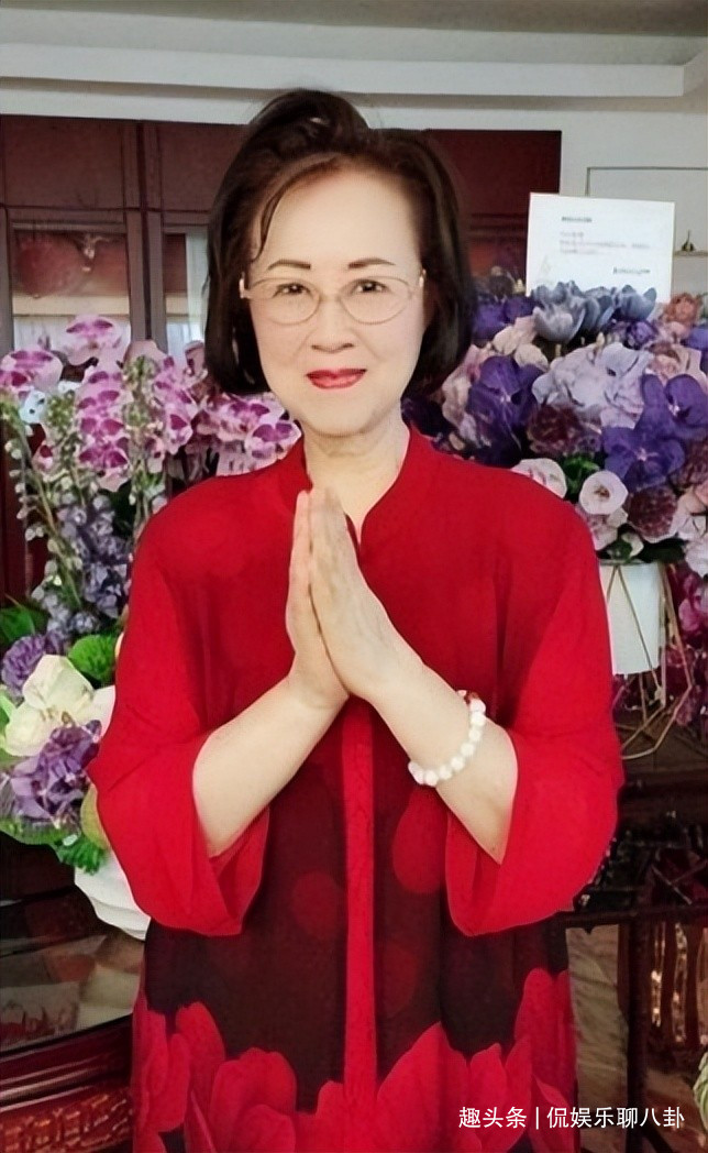 琼瑶庆祝84岁生日,穿红衣被赞像40岁,价值5亿豪宅曝光超豪华_房子