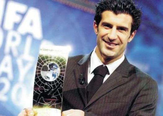 世界足球先生菲戈现状,成为不老神话,20岁女儿身材很傲娇_埃拉_退役