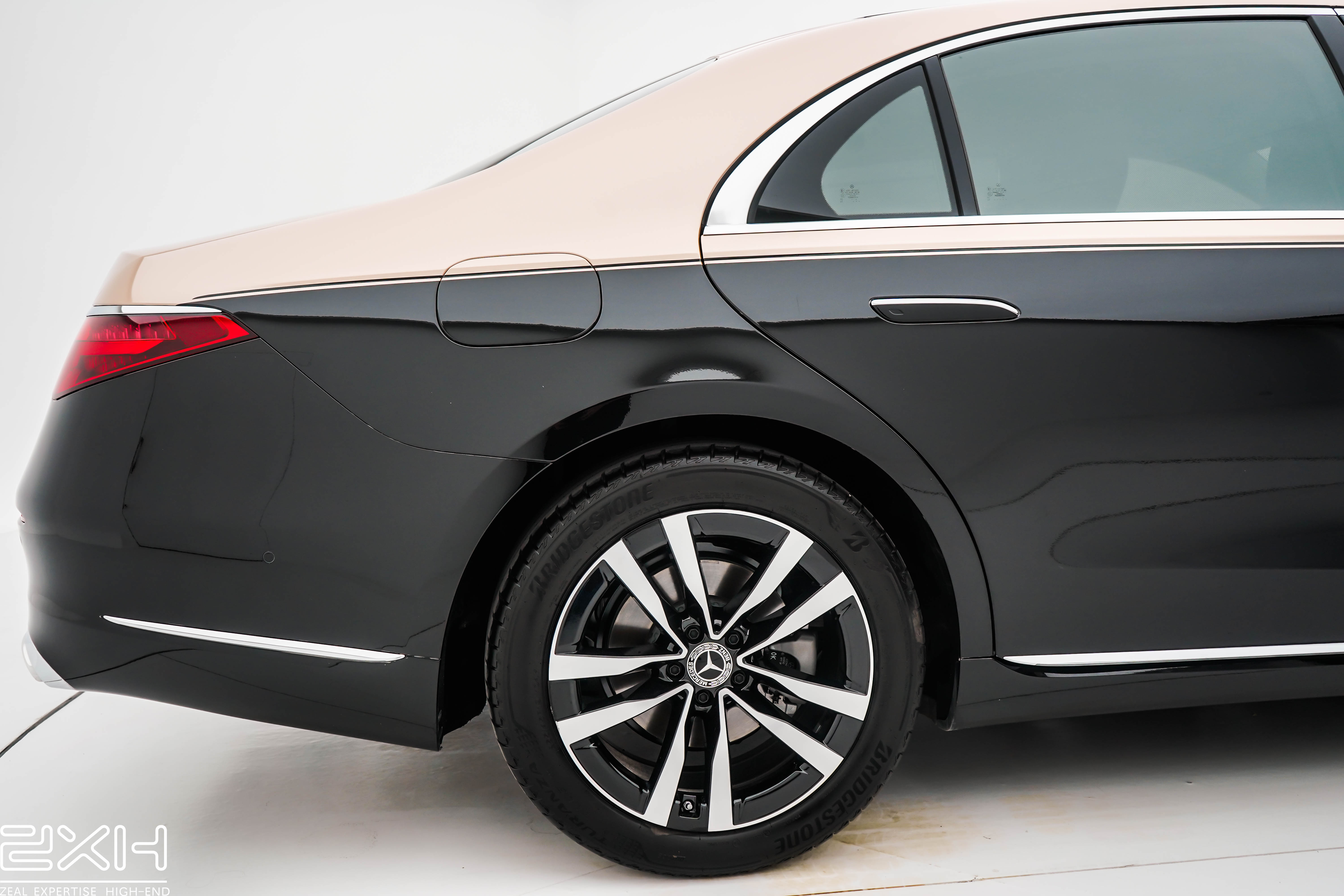 厦门尊享会 奔驰s级贴双拼改色膜分享_搜狐汽车_搜狐网