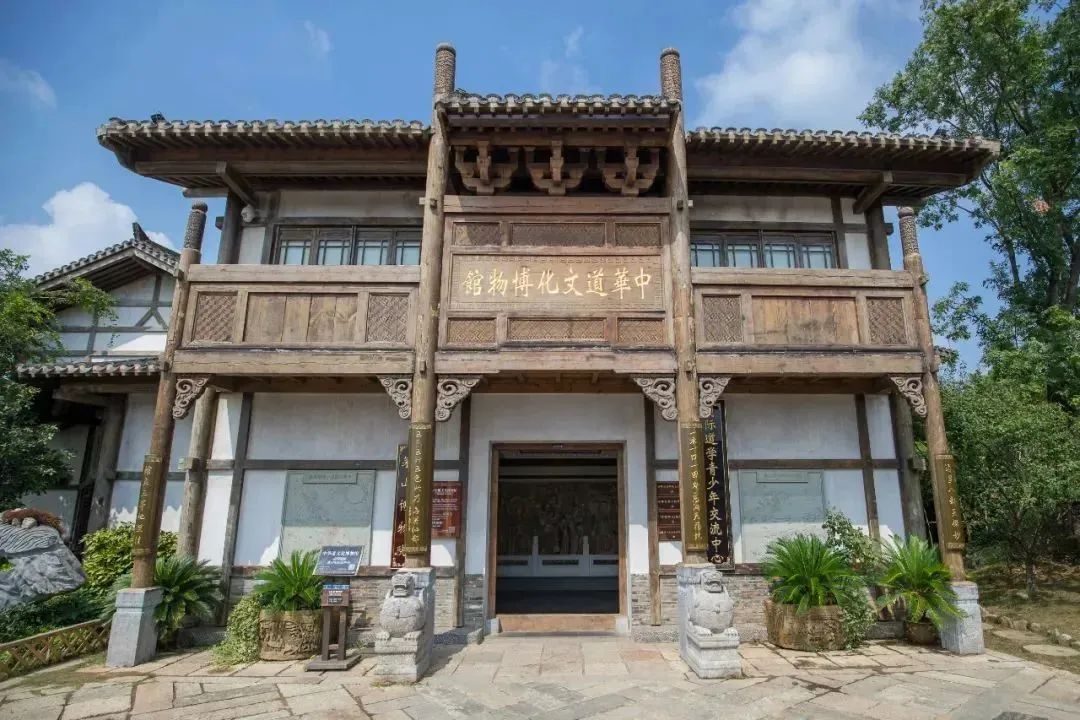 東方鹽湖城20 文化展館,組成體驗式博物館群,以創意黑科技,非遺體驗