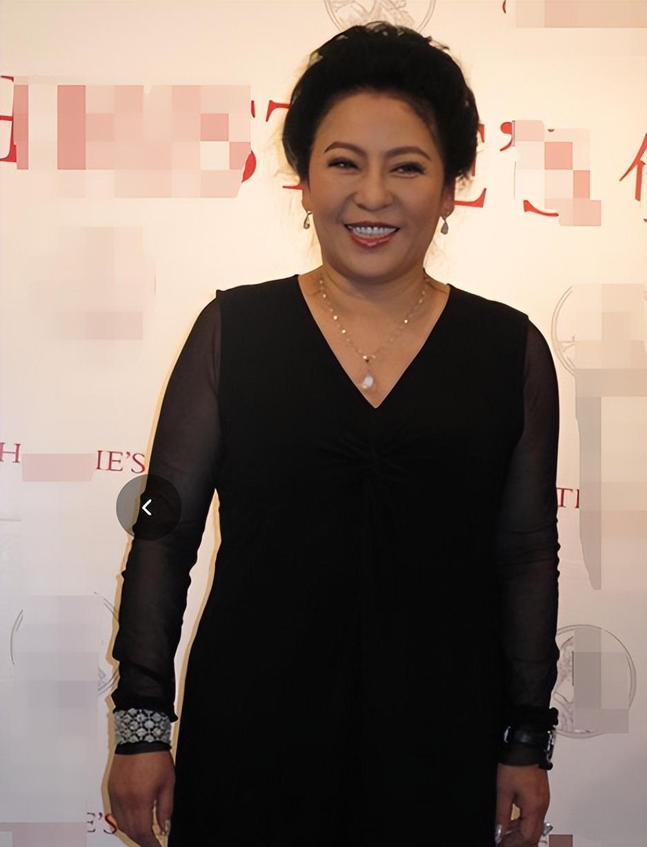 《坚强到泰》陈岚:撕张柏芝唤醒关之琳,花12亿娶儿媳郭碧婷