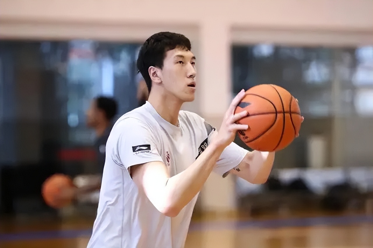 徐昕强壮了,李英博回来了,任骏飞就是不扣篮_球员_辽宁_福建