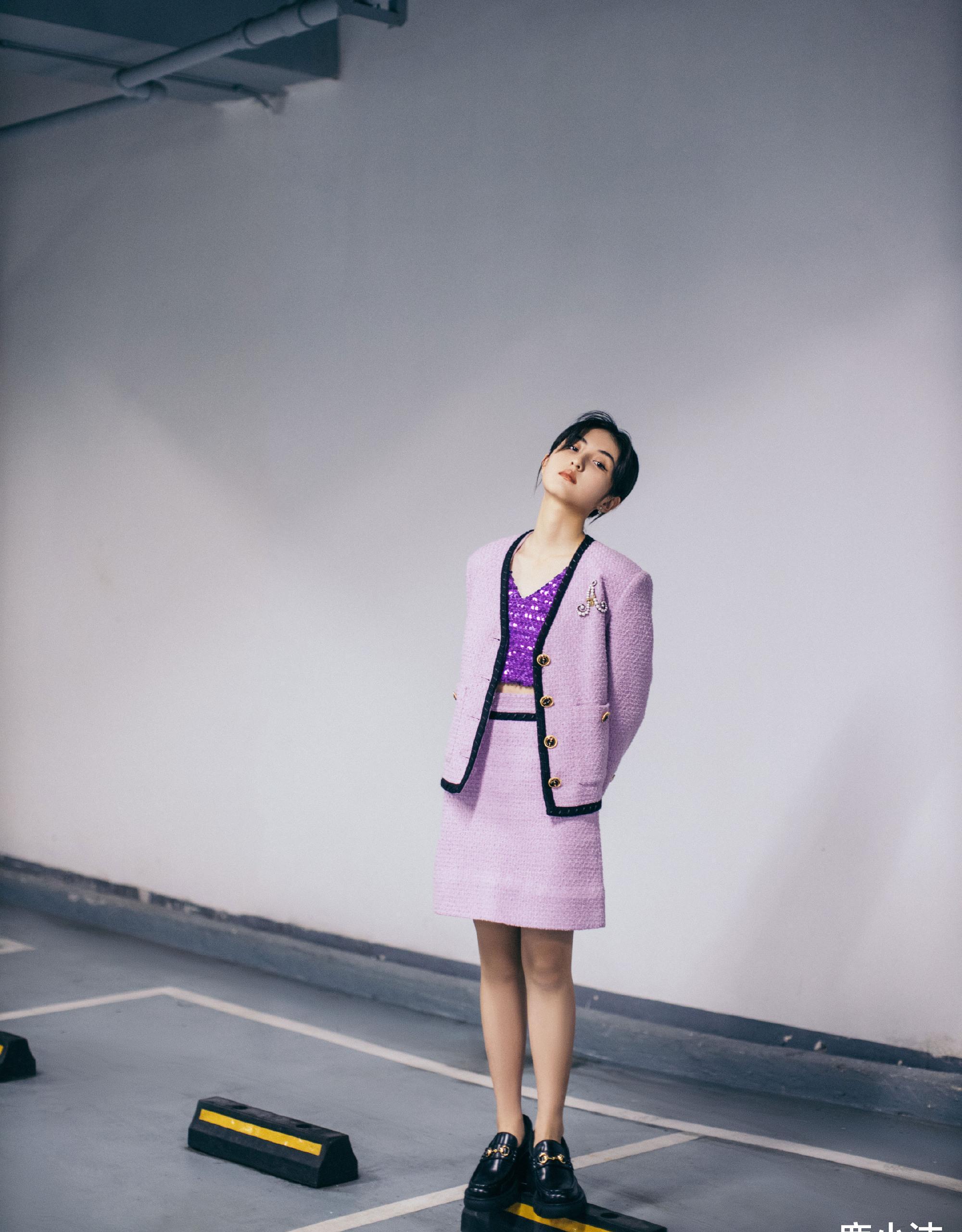 原创张子枫的穿搭好有活力简单不浮夸可清新可日系时髦得恰到好处