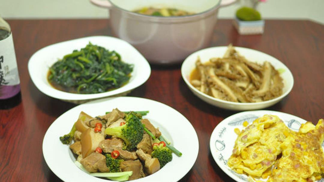 原创五花肉加它这样炖肉质软嫩有菜有肉有营养真是太香了