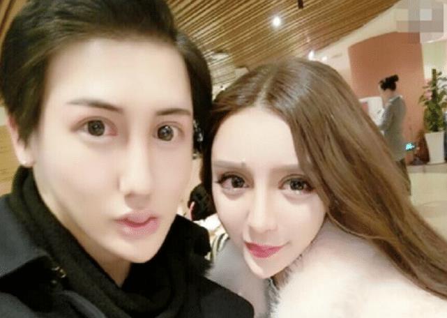 还记得"蛇精男"刘梓晨吗?3年过去后,他的变化让人不敢相信!