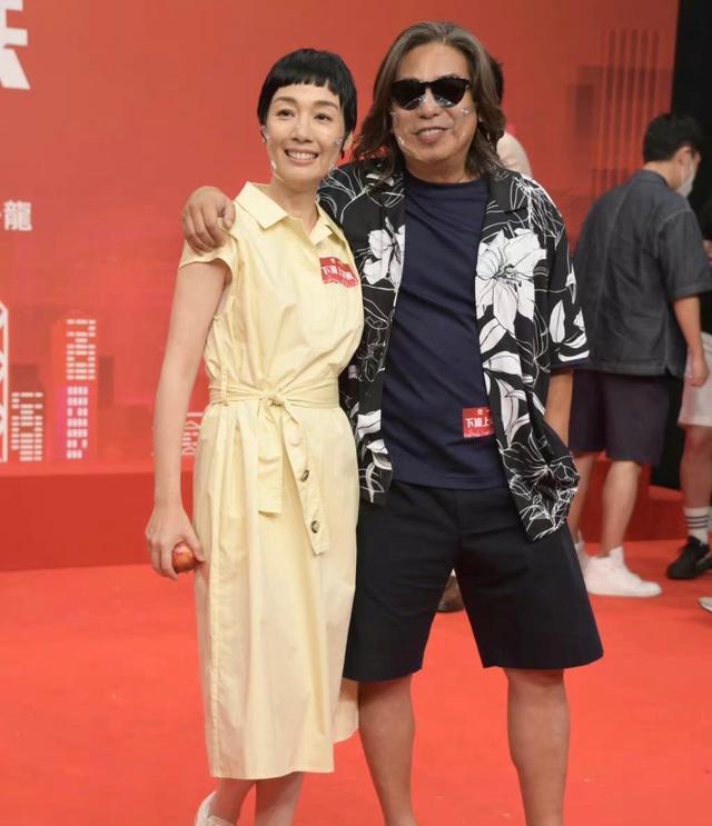 原创下流上车族即将结束林敏聪是第一次出手和几位美女较劲