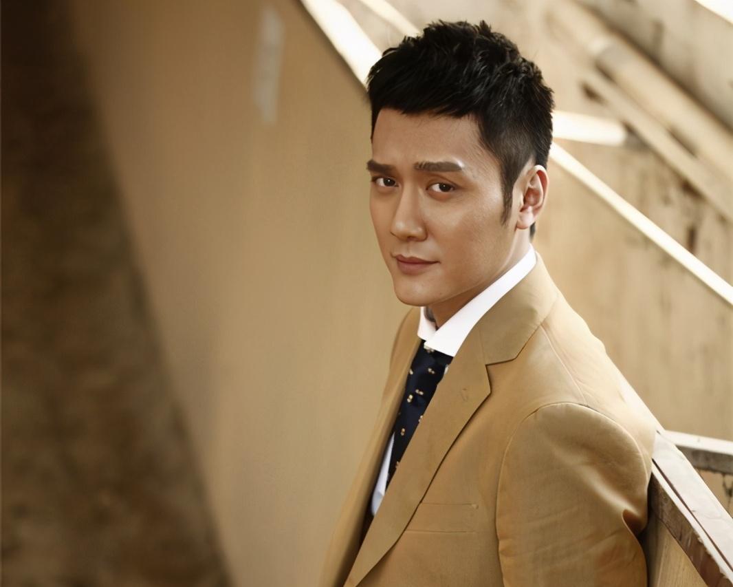 原创那些爱自黑扮丑的大明星偶像包袱散落一地时却赢得了口碑