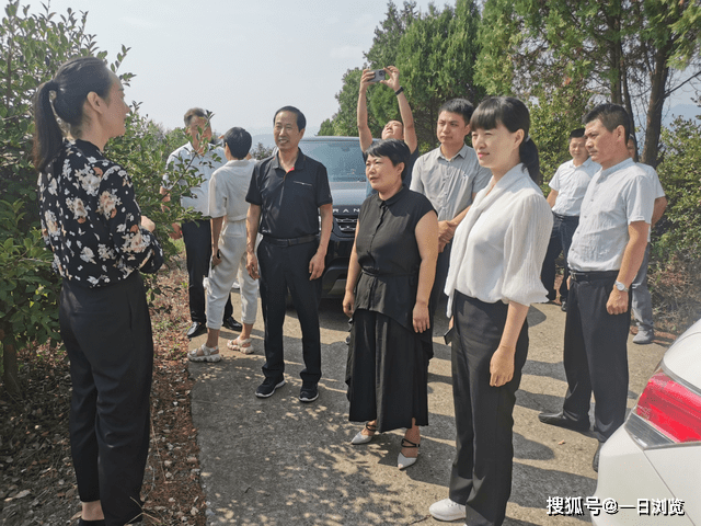 实地查看了陕西省帮帮乐扶贫协会携手陕西省神木市民生慈善基金会捐赠