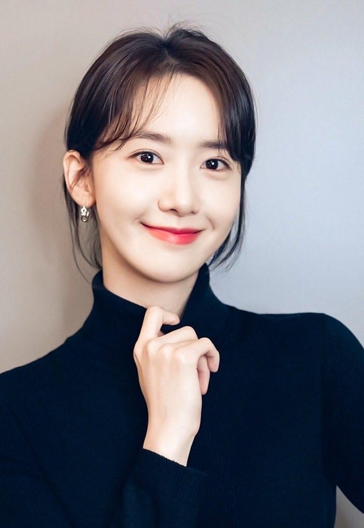 工厂美女只剩下她,颜值扛到第五代,去哪儿都是top_林允儿_公司_高雅拉
