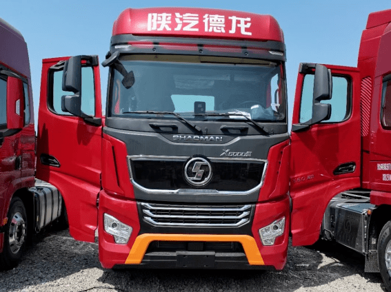 下来的详情评测,大家可以更直观地了解这款2022年度陕汽重卡全新力作