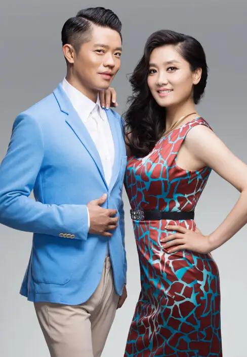 24年后 再看凤凰传奇曾毅玲花的境遇 才明白五五分账的重要性 组合 月亮 演出