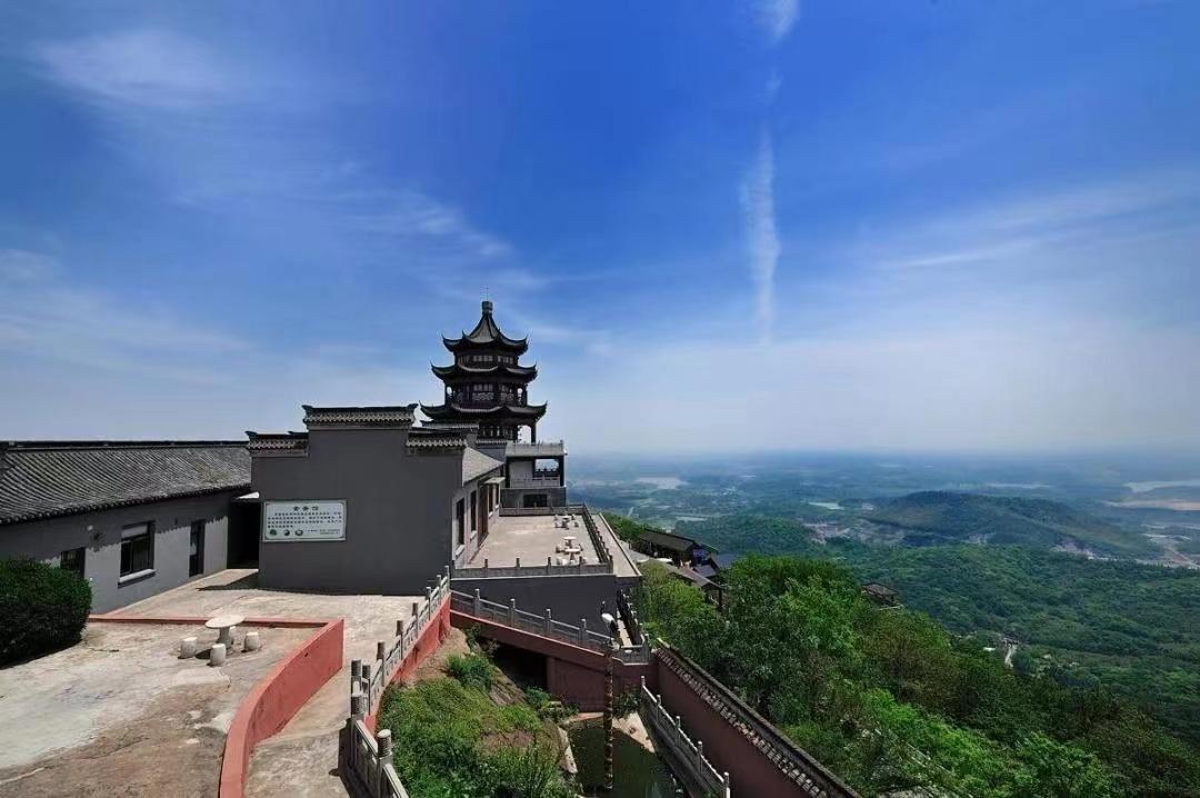 高云鹏老师受邀担任江苏茅山道院九霄万福宫文化顾问