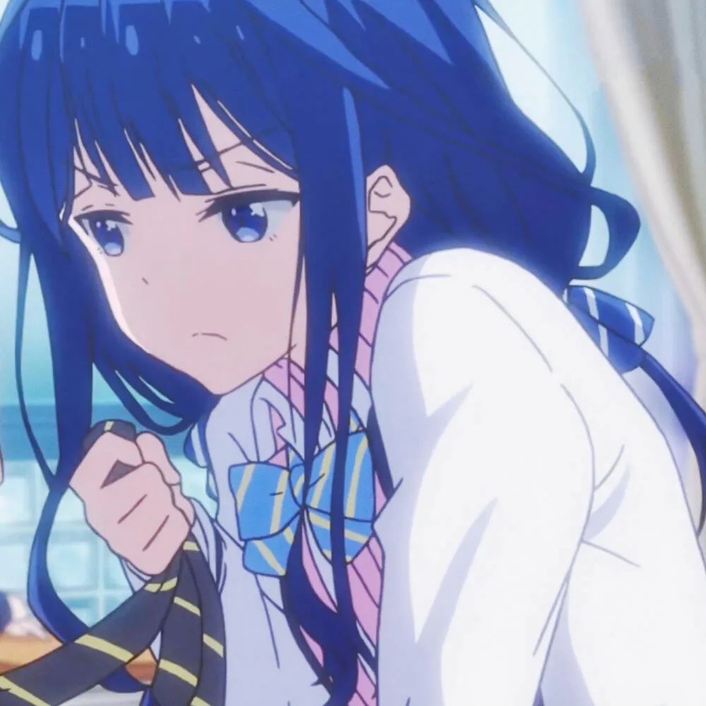 动漫头像|不合群只是表面孤独,合群了,就是真的内心孤独.