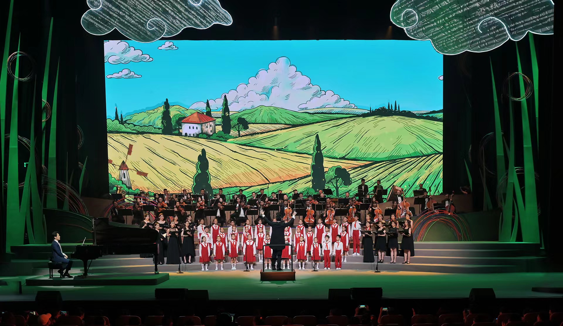 1800多名乡村少年登上中央歌剧院舞台，举办专场演唱会歌颂家乡