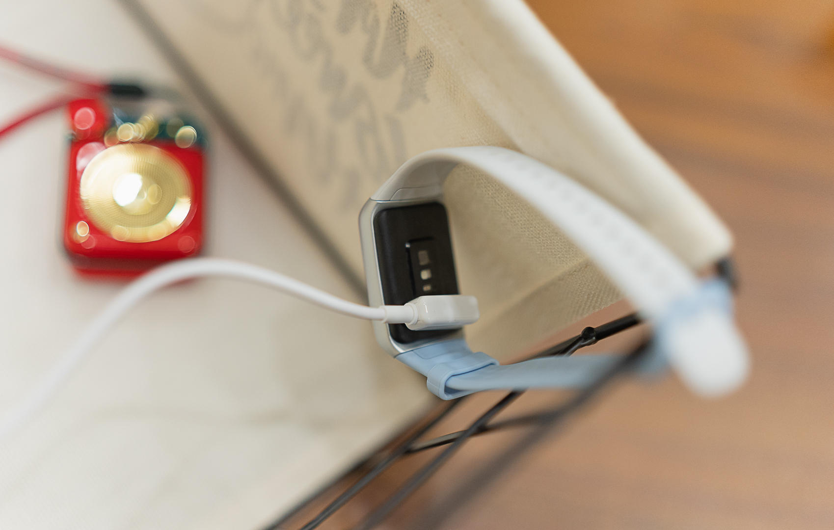 属于年轻人的腕上大屏手环——oppo手环2_运动_功能_支持