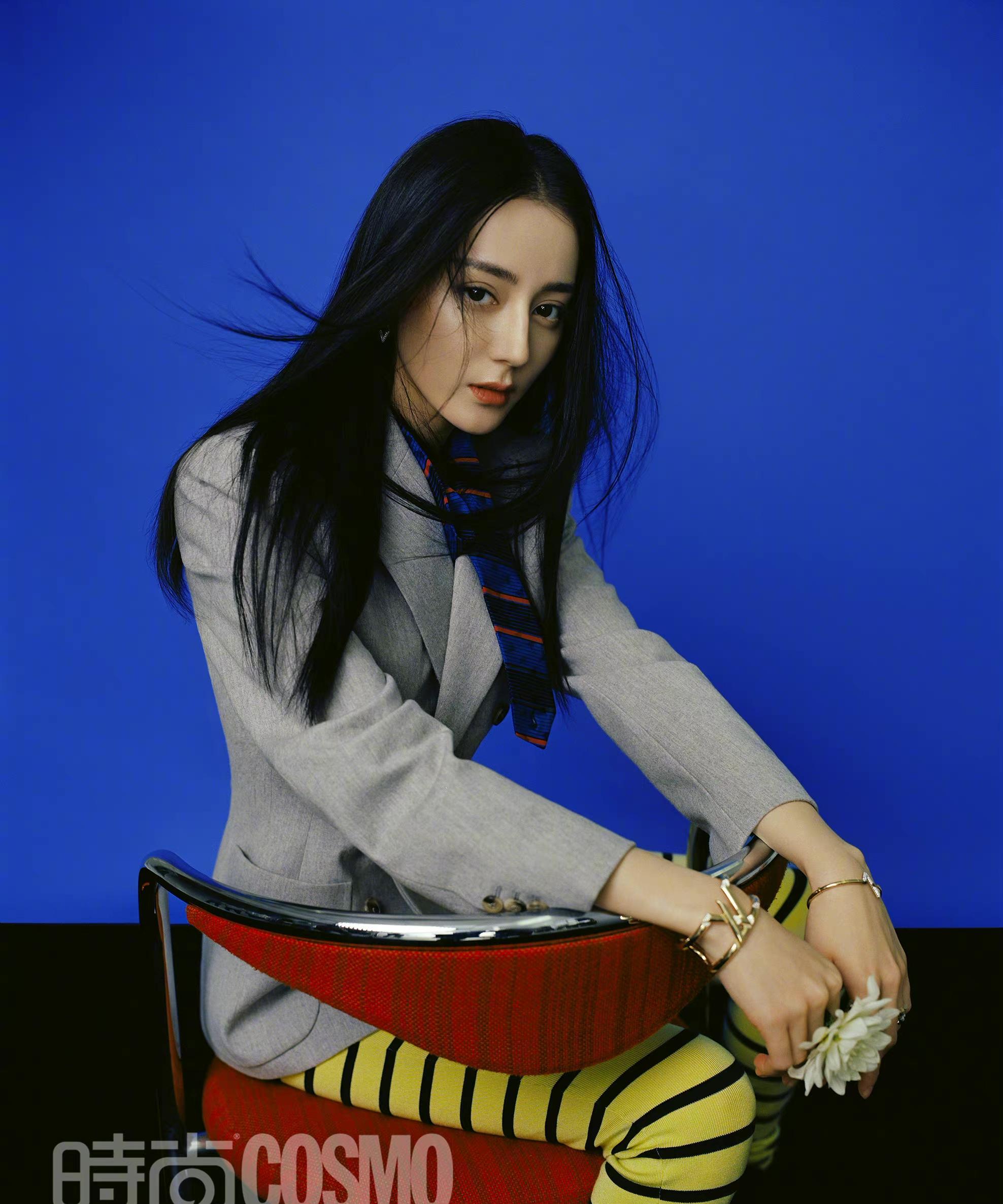 10位拥有厌世脸的女星:最特别是杨超越,年龄最小是这位星二代_唐嫣