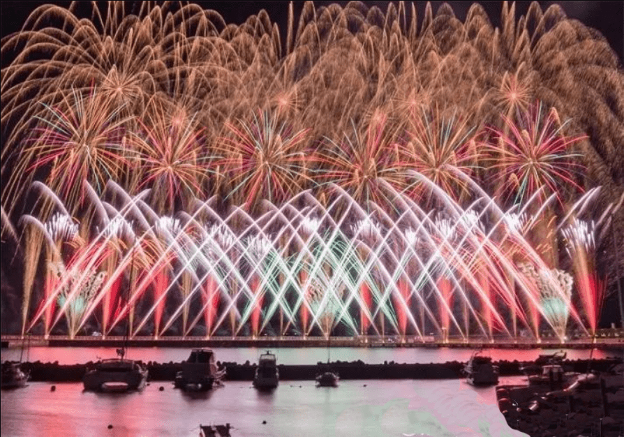 等了三年 8月日本花火大会速报 地点 日期 烟花节