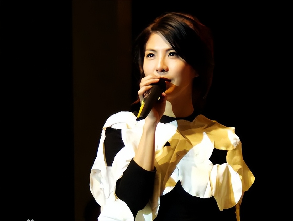 台湾最出名女歌手图片
