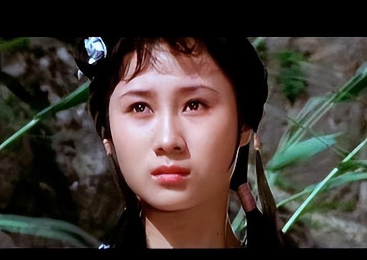 丁兰:她曾经走遍全国,也搬到了国外,她回到中国做生意,成为亿万富翁