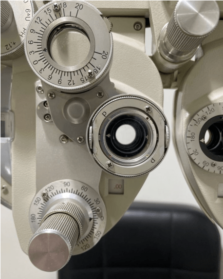 交叉圆柱镜(jcc)能保证测量正确的散光轴位的办法就是:有多年经验的人