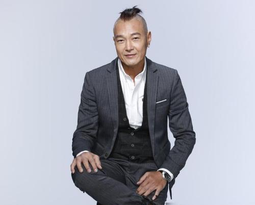 "泰拳冠军"卢惠光:为成龙打拼三十年为何被十万打发?