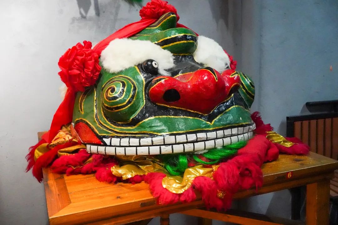第一次到广东揭阳旅游,晚上可以这样玩,就是有个地方很奇怪啊_青狮
