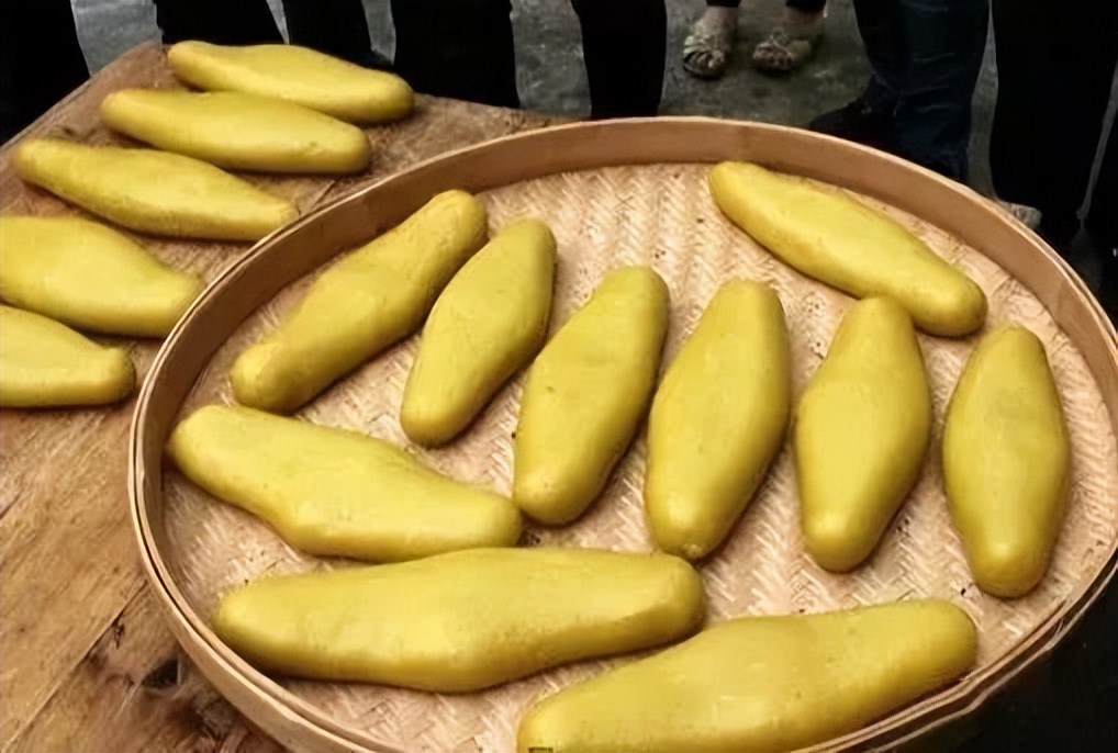 颜色金黄,味道清香的平远黄粄_口感_亲友_家家户户