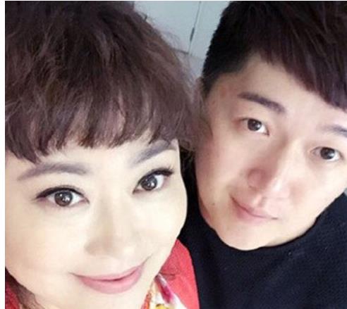 李菁菁被曝诈骗粉丝,金额高达数千万元 ,90后老公疑出轨_平台_金婚_刘