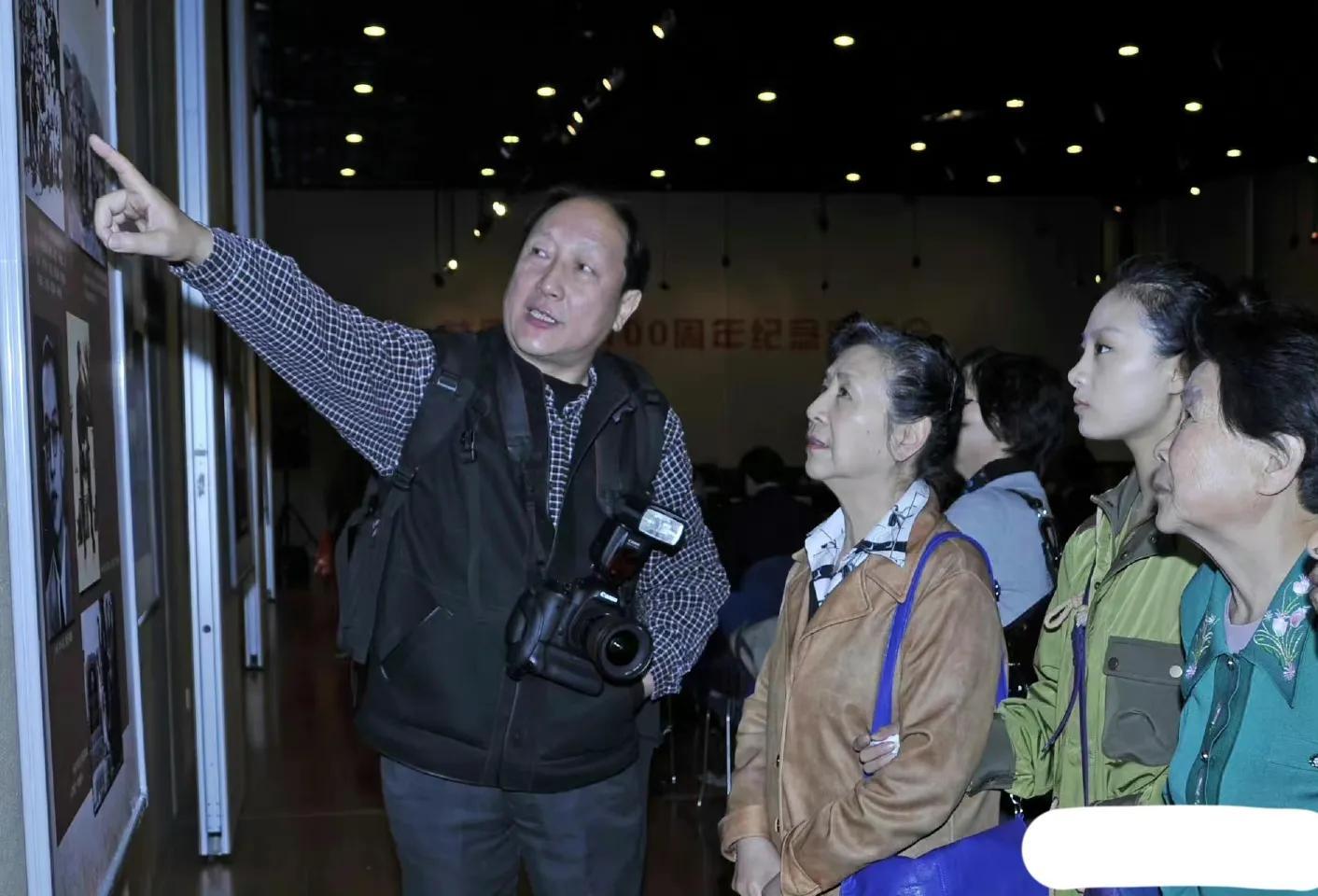 87岁舞蹈家赵青去世,感染新冠后曾康复,平安夜突然无生命体征_母亲