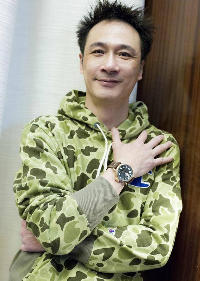 影帝吴镇宇戴的都是些什么表?_系列_小时_黑色
