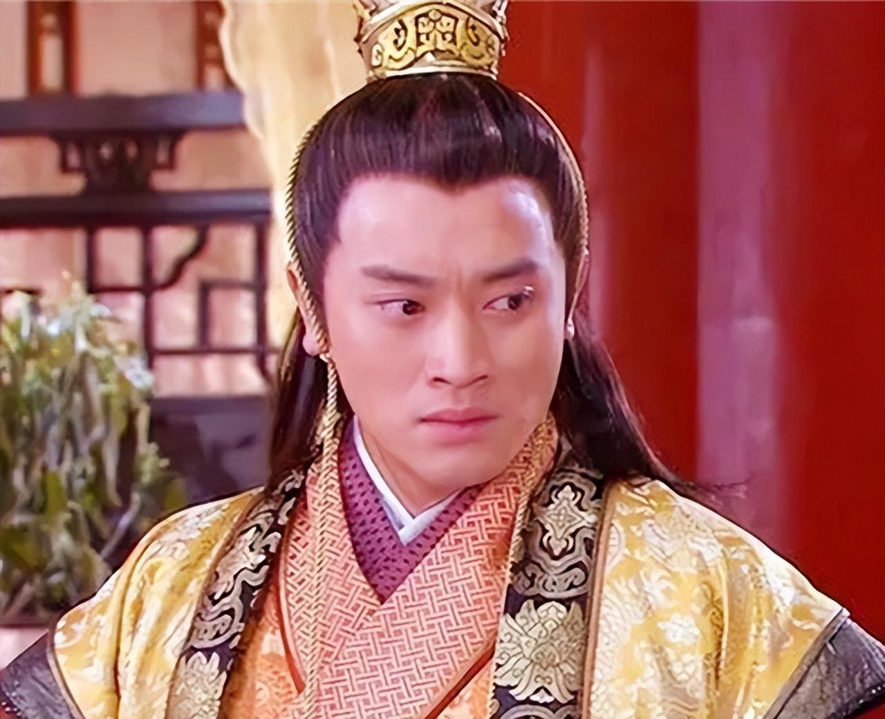 明宪宗晚年感叹膝下无子,太监扑通跪倒:您儿子6岁了,在冷宫里_朱见深