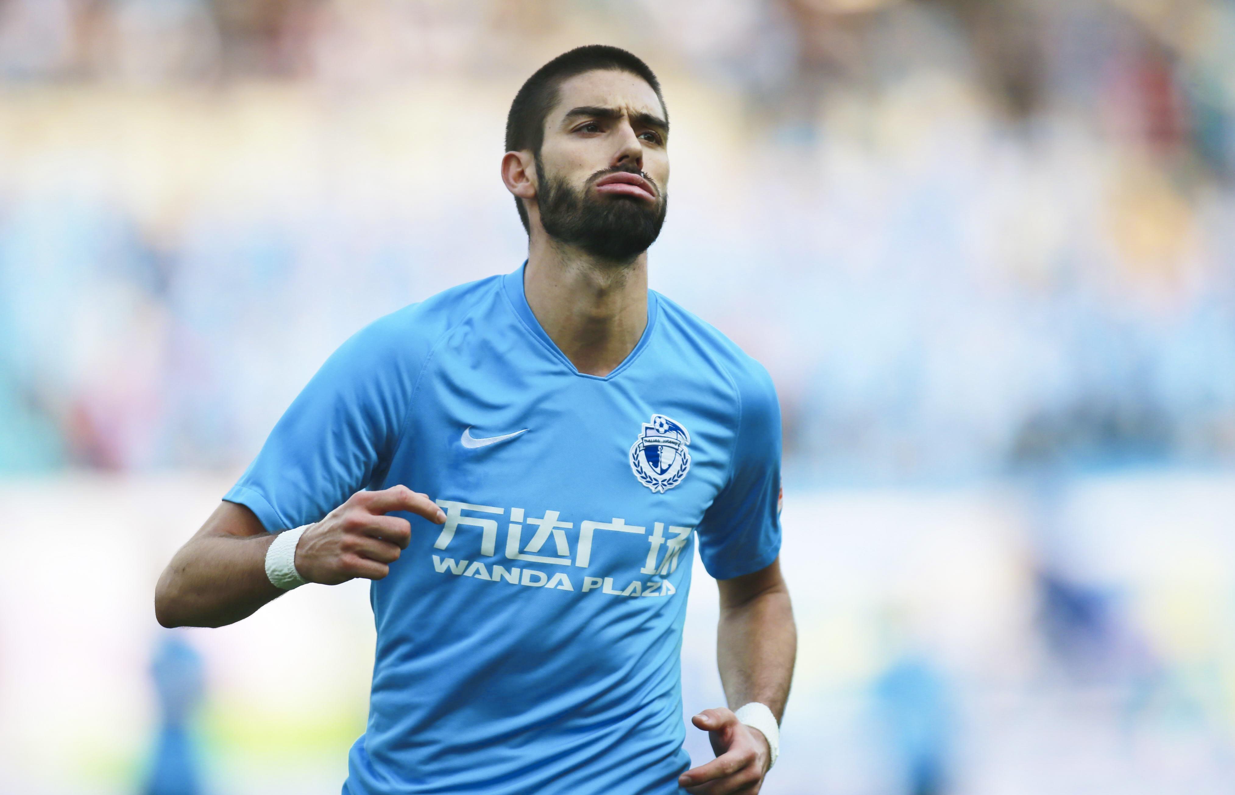 从"卡狗"到"真香",他正式告别中超,与西甲豪门签约4年_卡拉斯科_大连