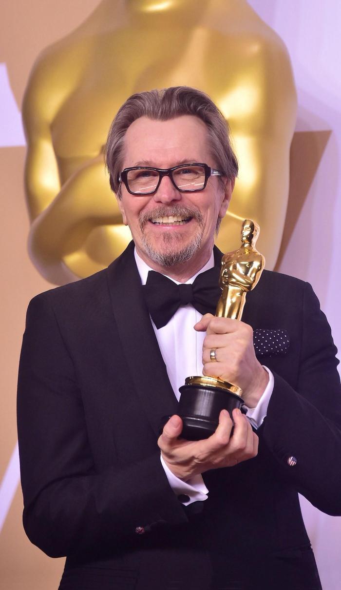 伊凡娜·林奇_鲁伯特·格林特_系列