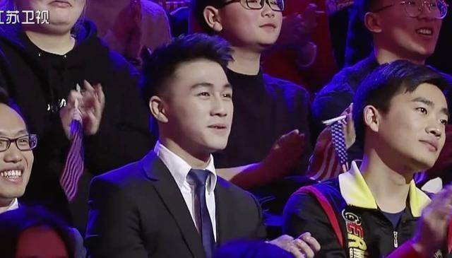 《最强大脑》首轮国际赛何猷君帅气亮相15次之多,大饱眼福_张梦南_小